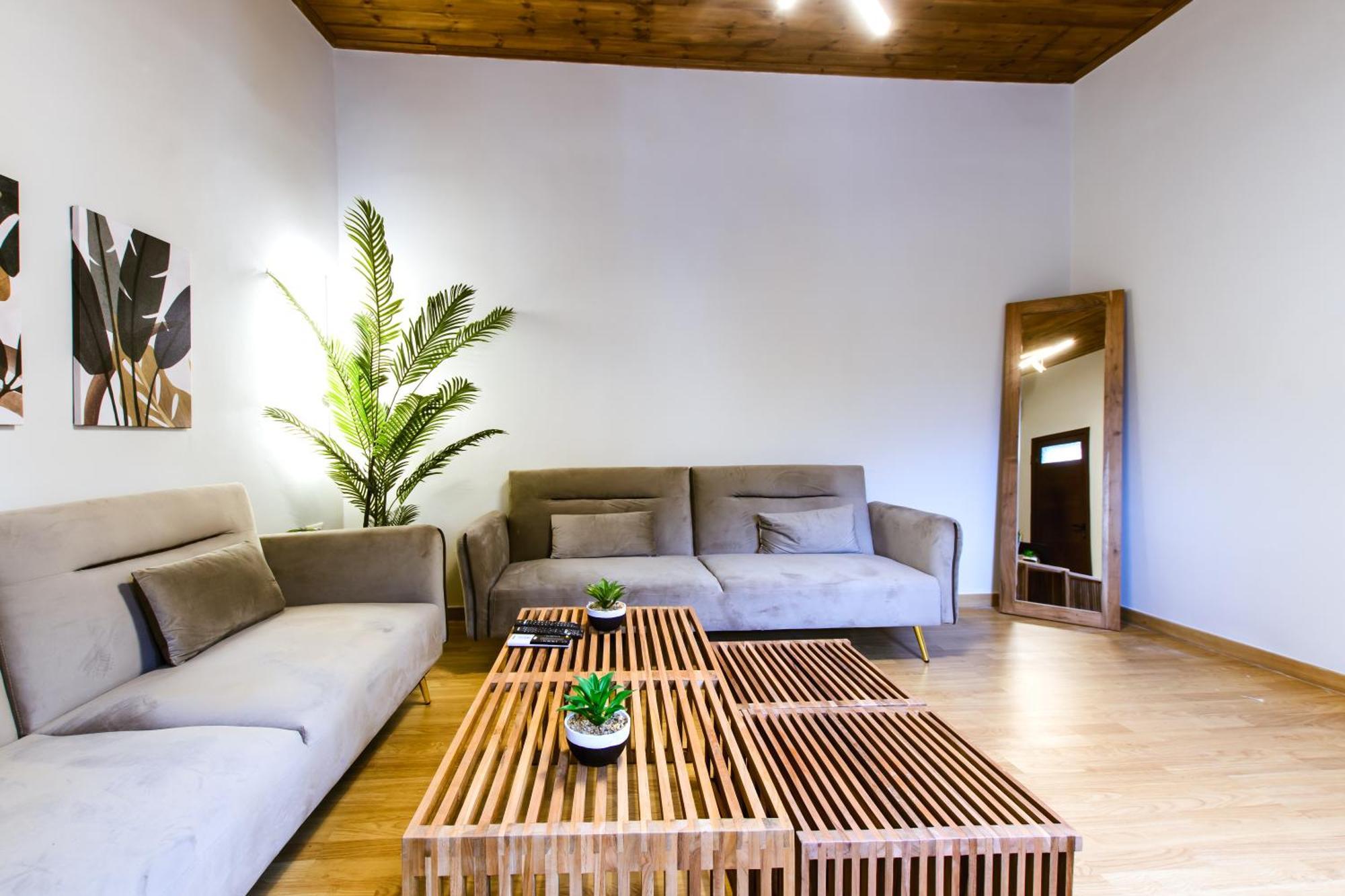 Erotokritos Deluxe With Jacuzzi Apartment *